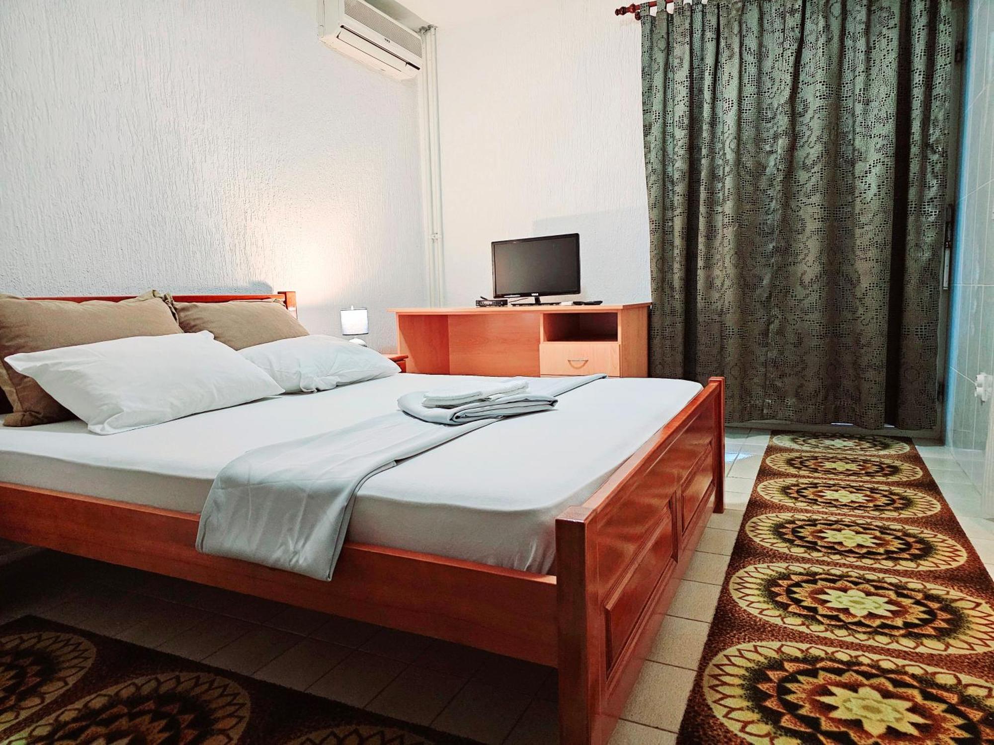Bravo Plus Budva Ngoại thất bức ảnh